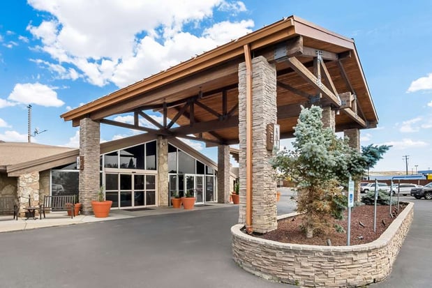 Images Best Western Outlaw Inn