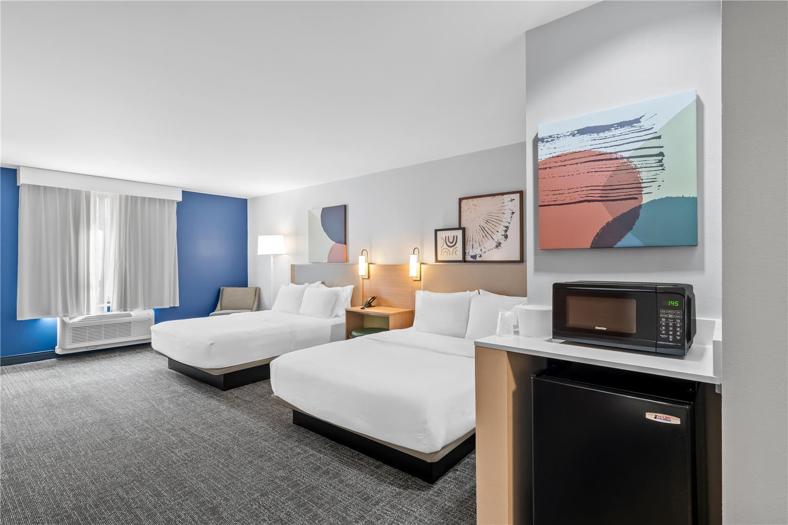 Guest room