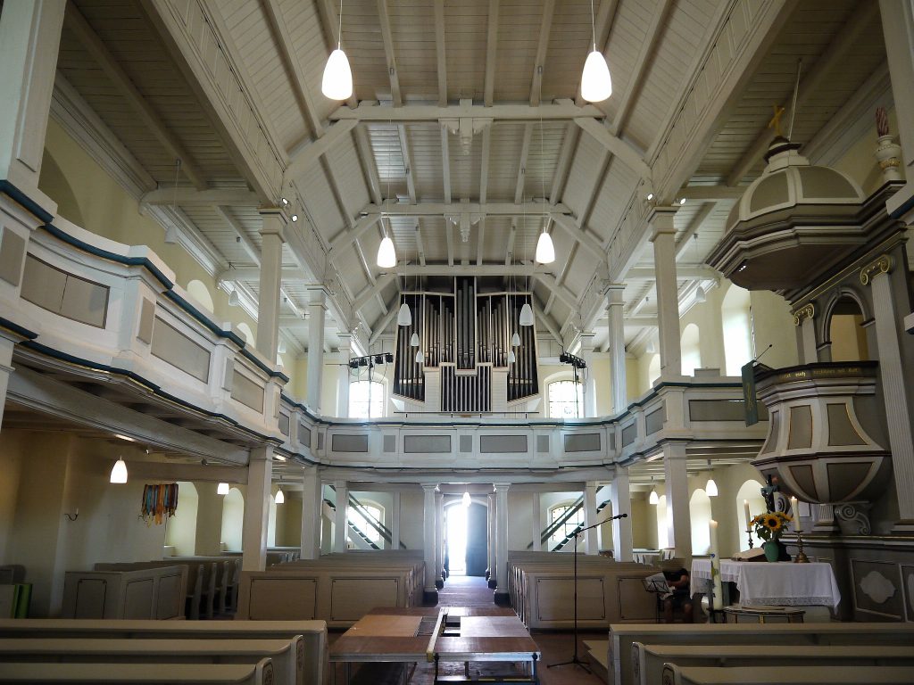 Dreifaltigkeitskirche - Kirchengemeinde Zossen, Kirchplatz in Zossen