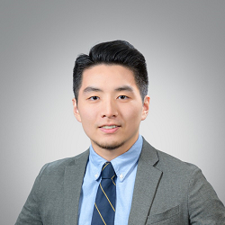 Images TD Bank Private Banking - Tomas Yang