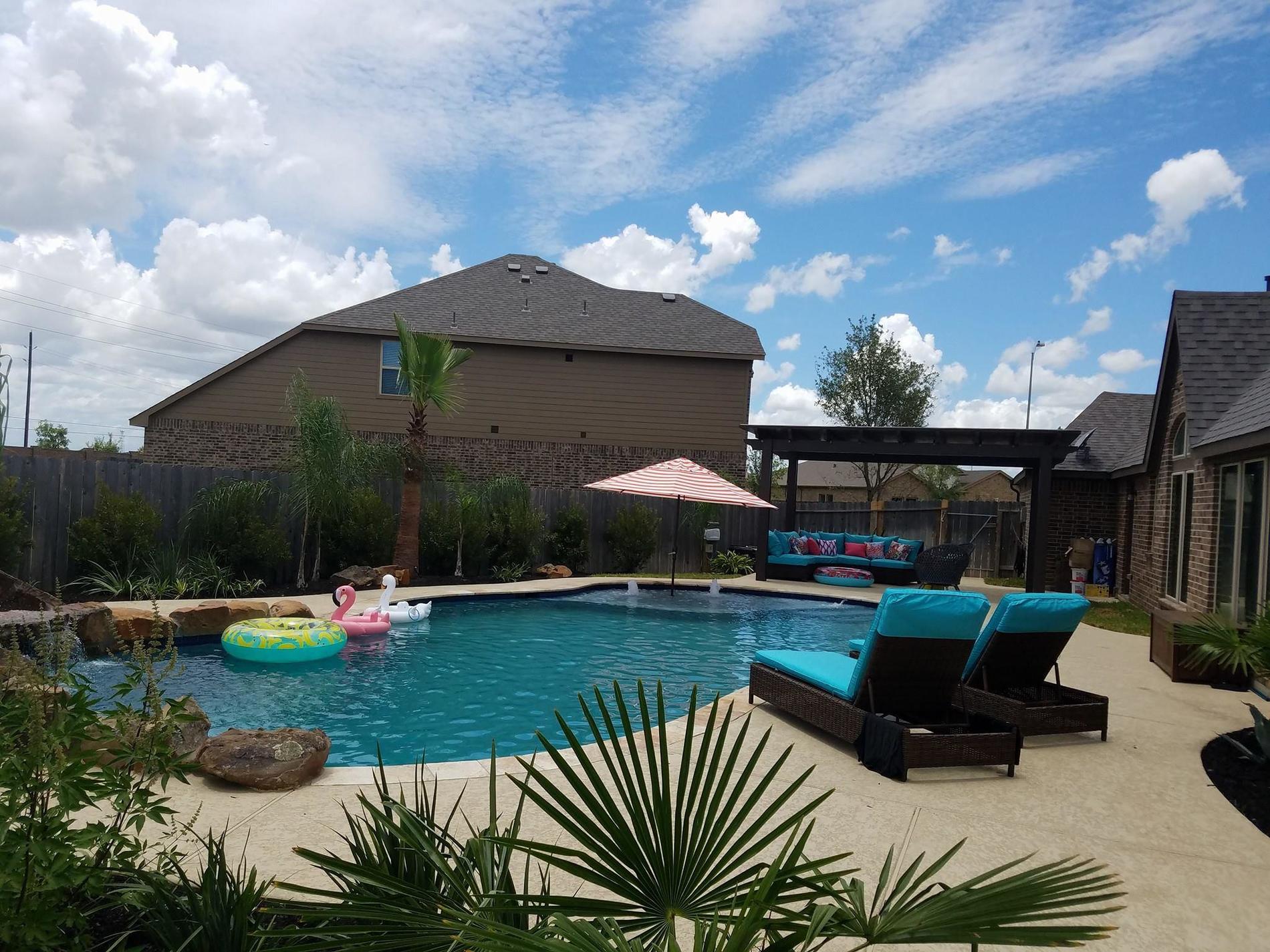Images Precision Pools & Spas