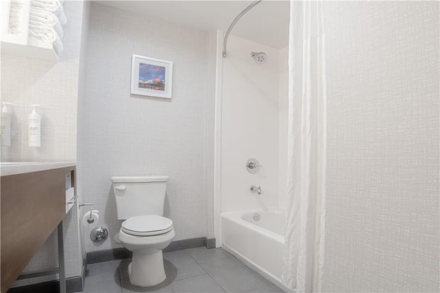 Images Hampton Inn by Hilton Santa Clarita-Valencia