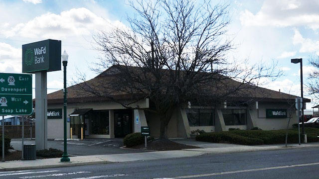 Photo of the WaFd Bank Branch location in Odessa, Washington. Located at 105 W 1st Avenue, Odessa, WA 99159