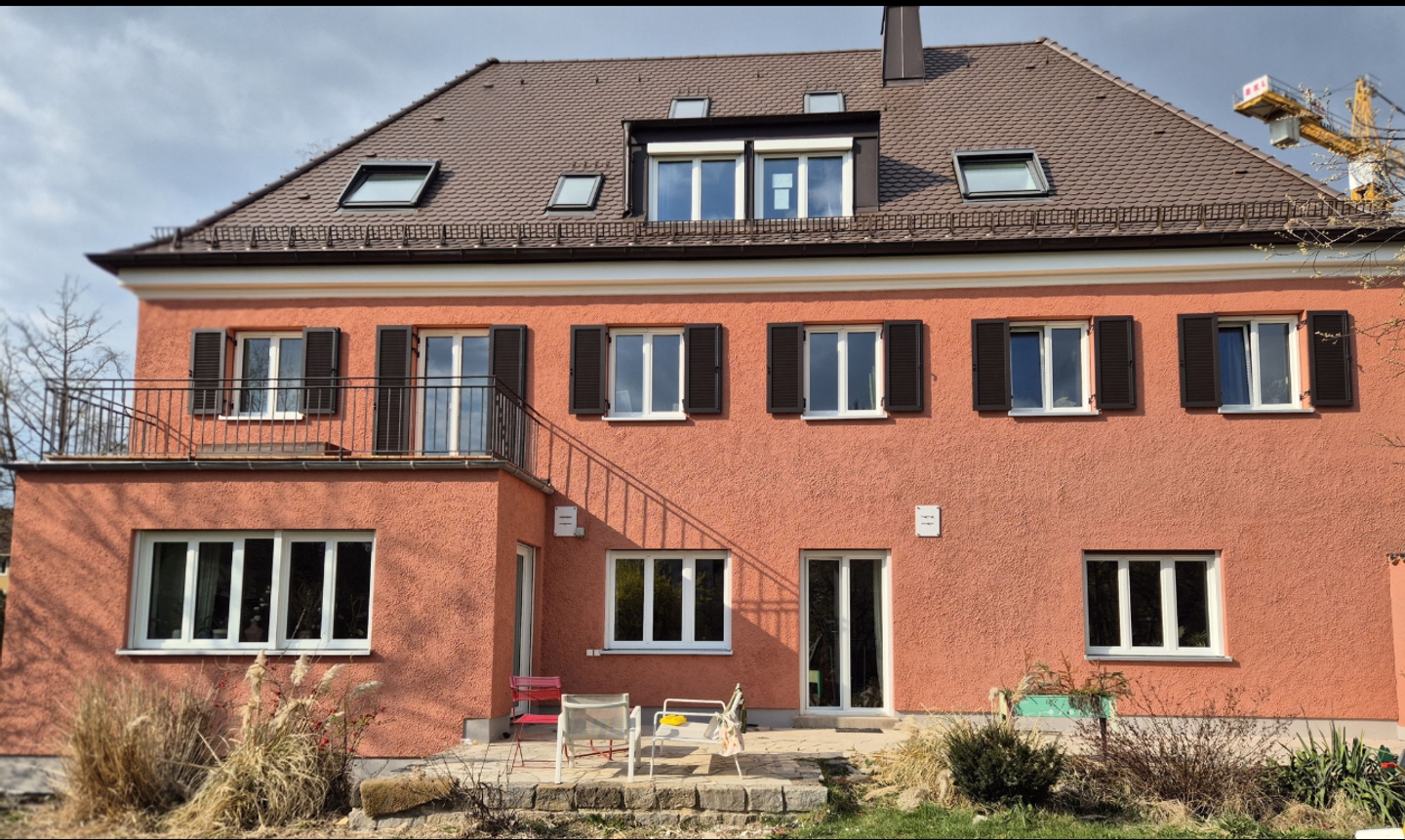 Richard Wörle GmbH Malermeisterbetrieb, Untere Weidenstraße 25A in München