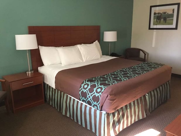 Images SureStay by Best Western Bowling Green North