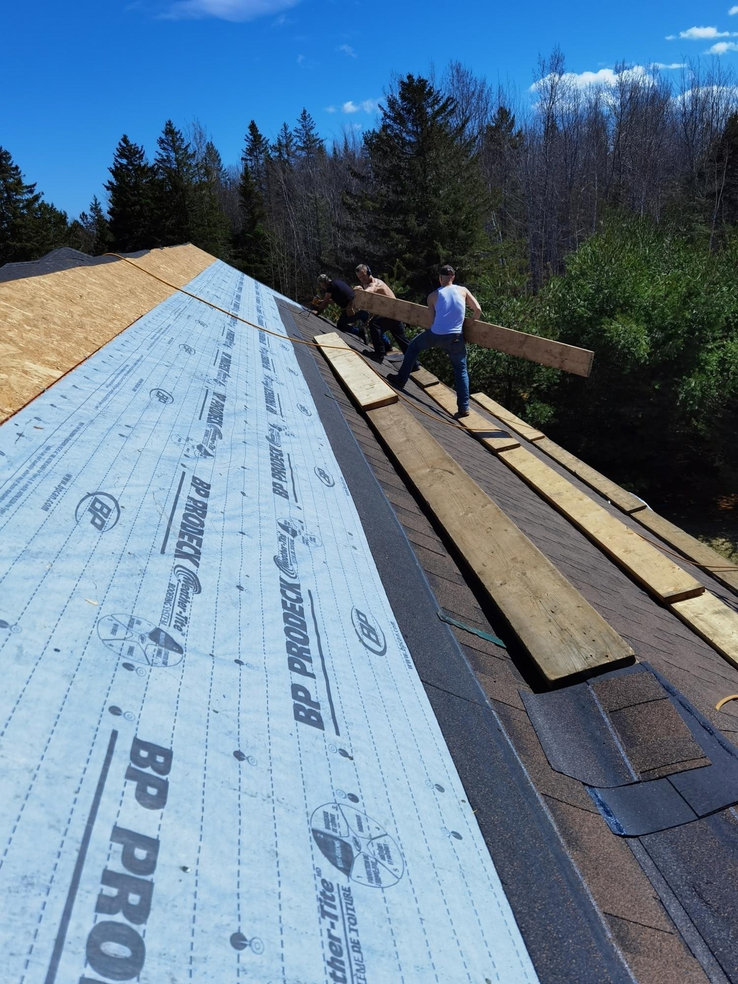 Images Macca Roofing Inc - Moncton