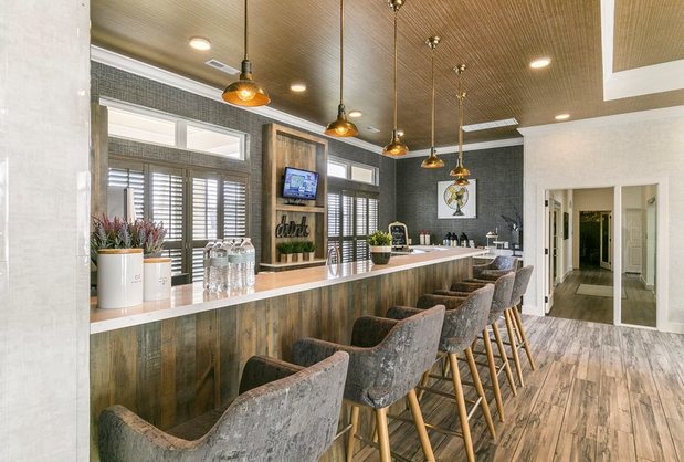 Images Aventura at Maryland Oaks