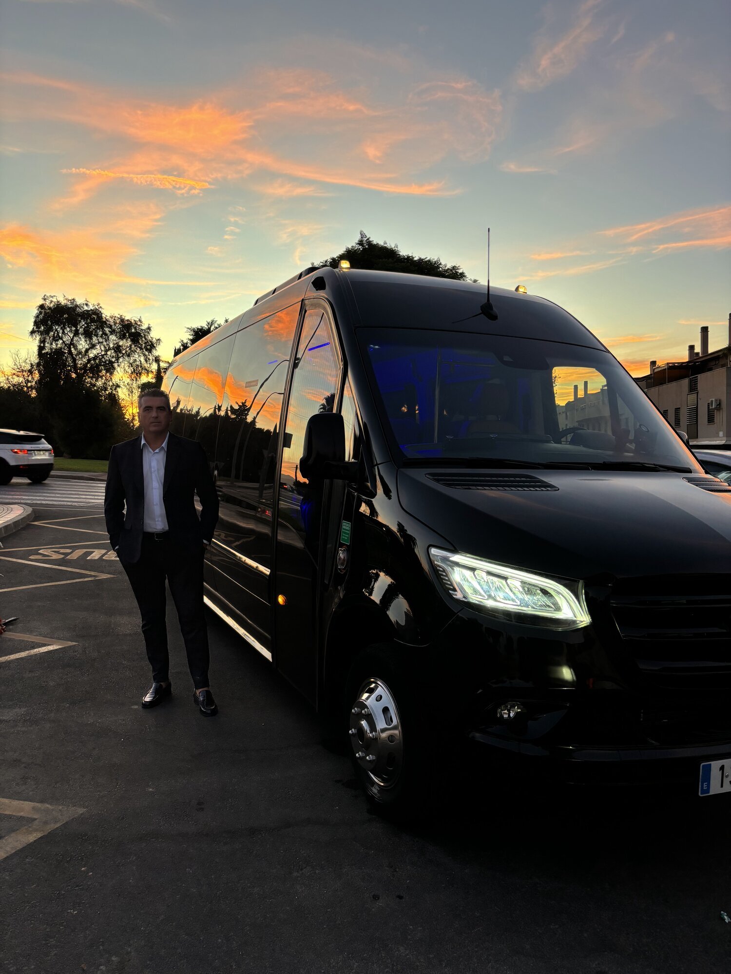 Images Premium Shuttles