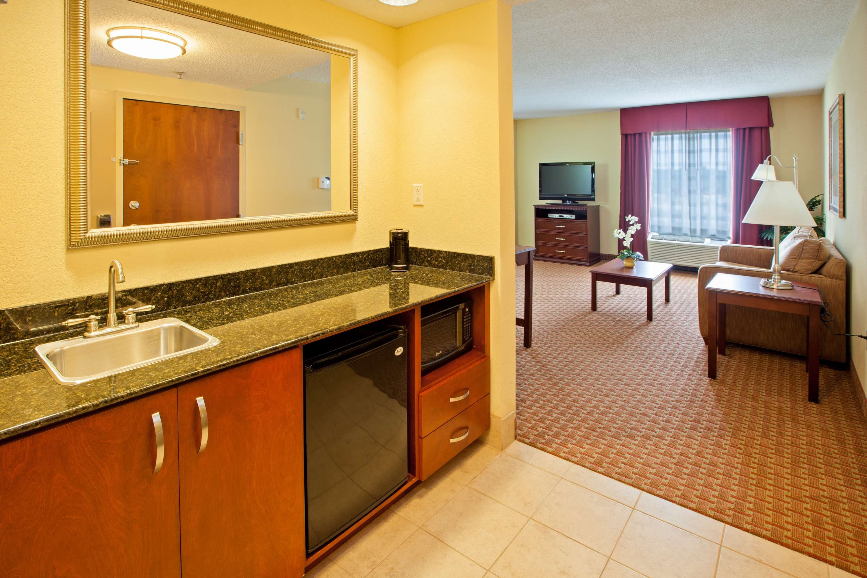 Hampton Inn ChattanoogaNorth/Ooltewah in Ooltewah, TN Hotels