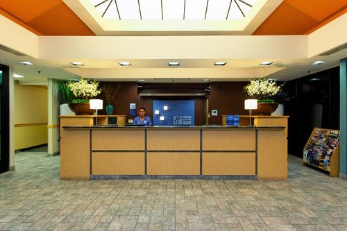 Car Rental Near Quality Inn Santa Clara Car Rental Near Quality Inn Santa Clara