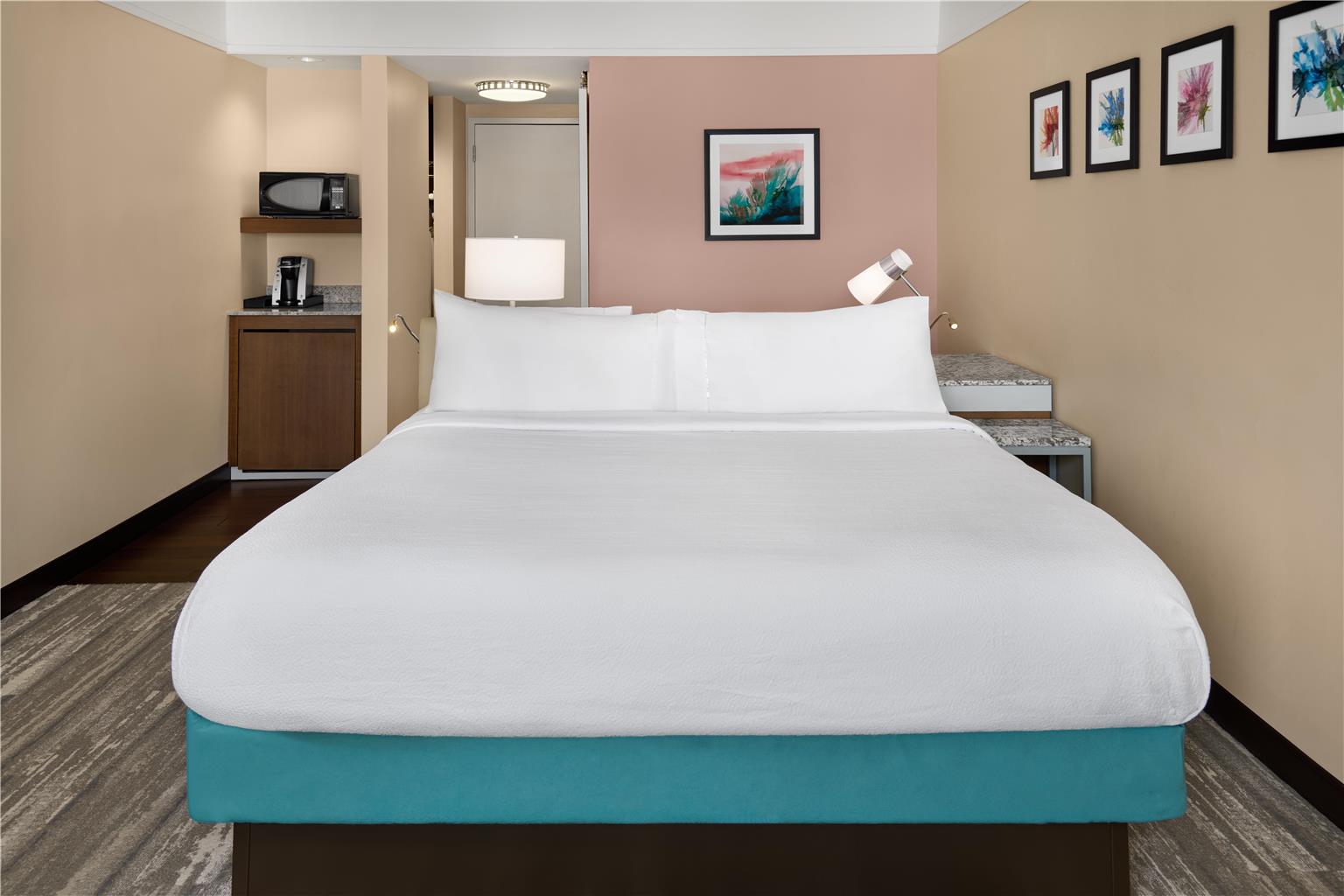 Guest room