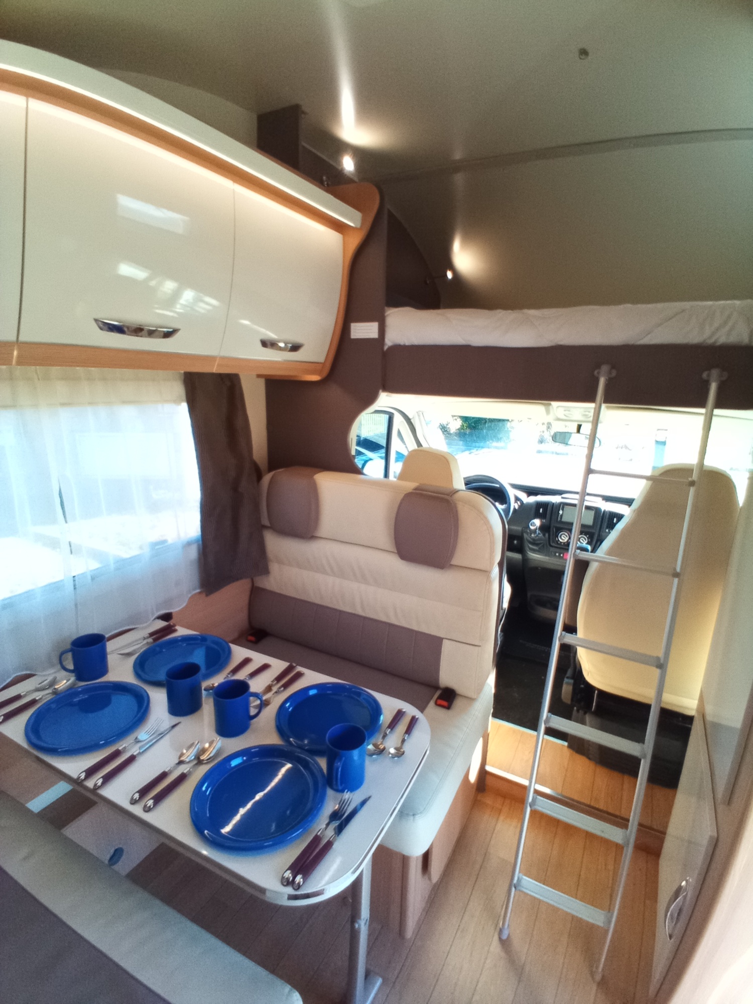 Images Alquiler De Autocaravanas LuxuryVan Cantabria
