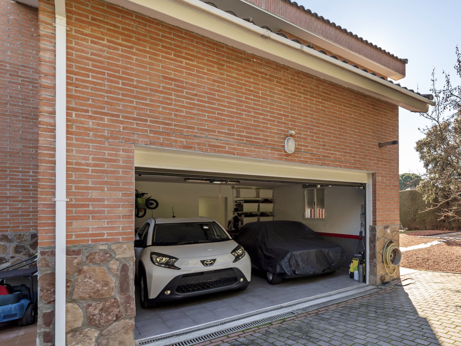 All Four Seasons Garage & Entry Doors