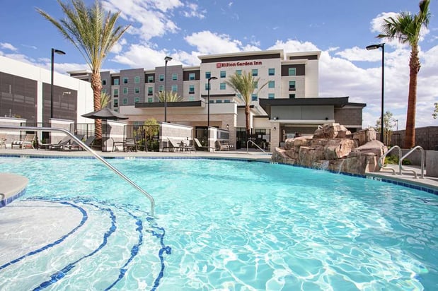 Images Hilton Garden Inn Las Vegas City Center