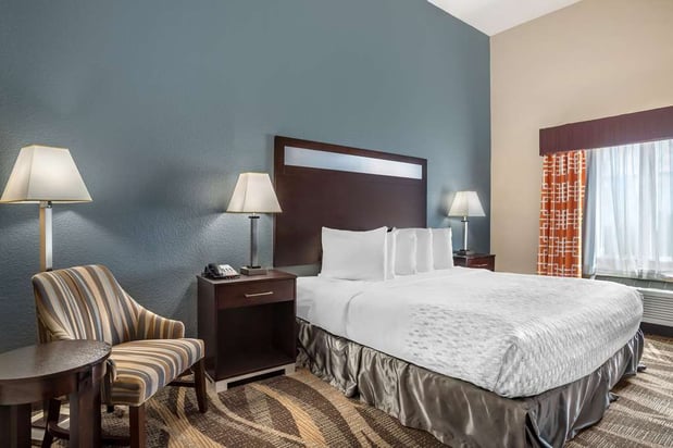 Images Best Western Plus Lake Jackson Inn & Suites