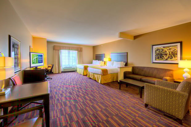 Images Holiday Inn Express & Suites Granbury by IHG