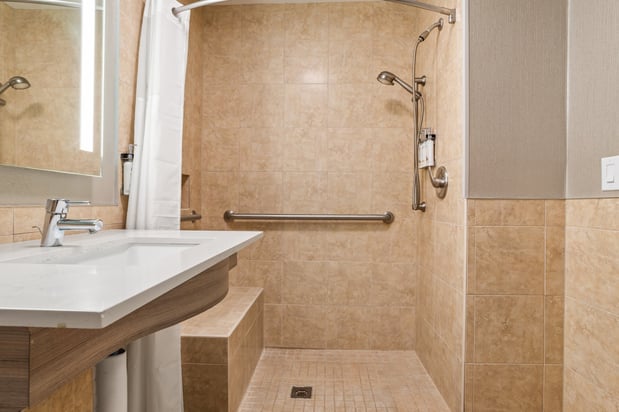 Images Holiday Inn Baton Rouge College Drive I-10 by IHG