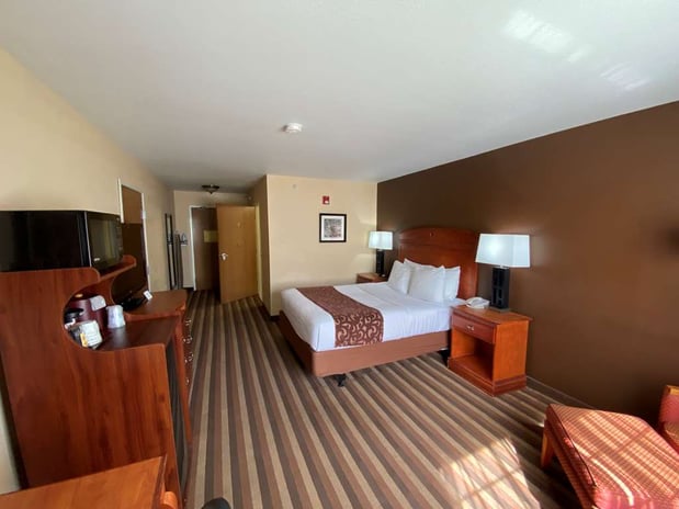 Images Best Western Manhattan Inn