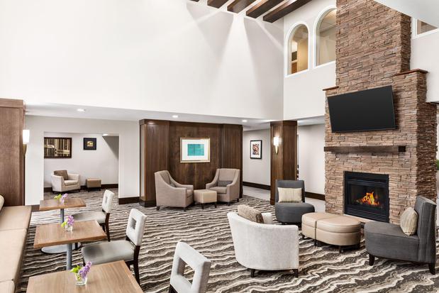 Images Staybridge Suites Fort Wayne by IHG