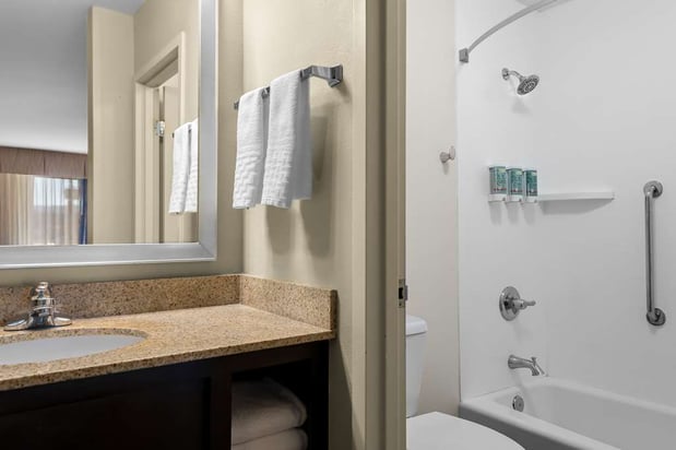 Images Best Western Newport Inn