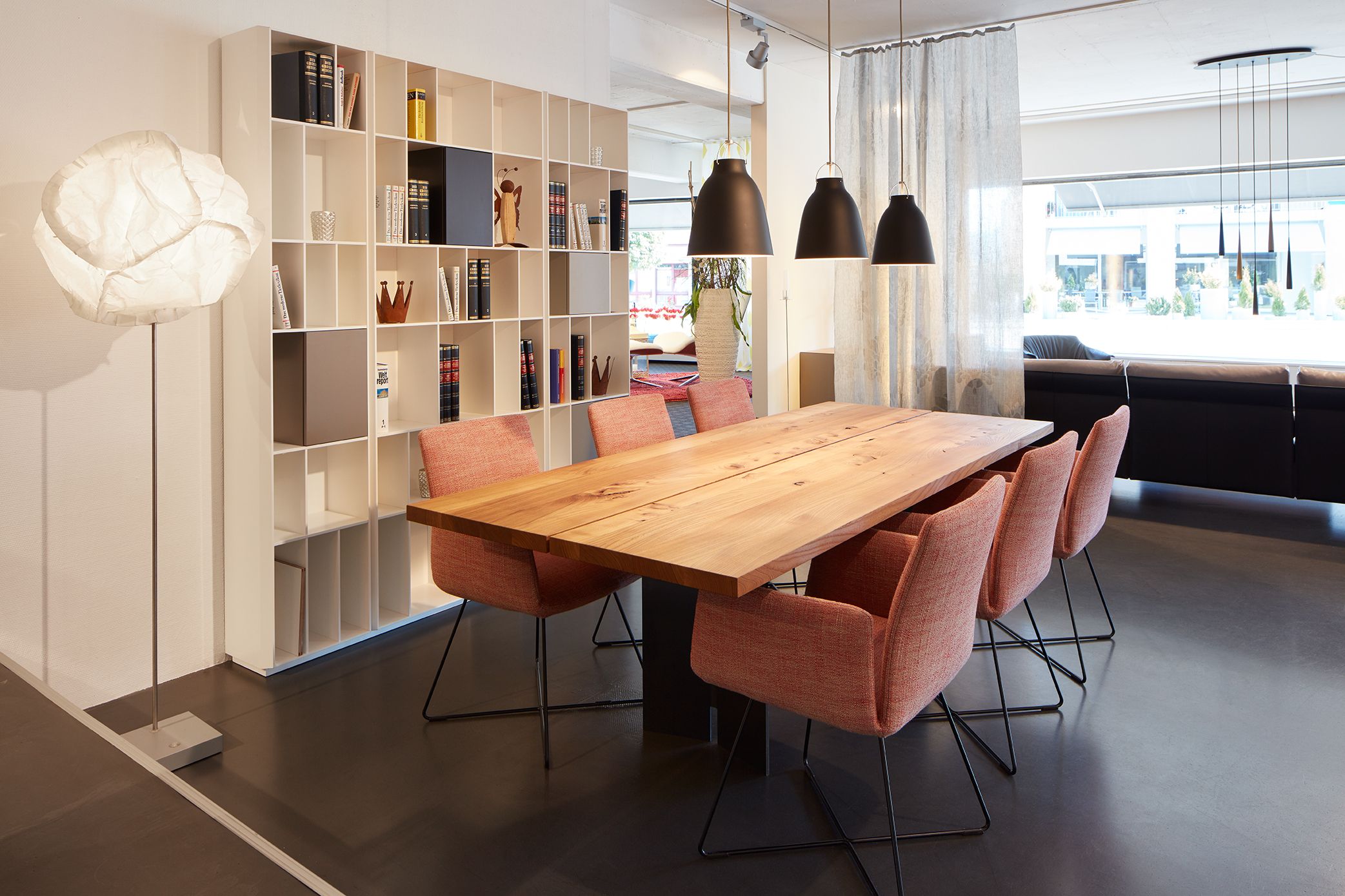 Ernst Wohnkonzepte Möbel Ernst AG / USM Vertriebspartner, Hauptstrasse 9 in Holziken