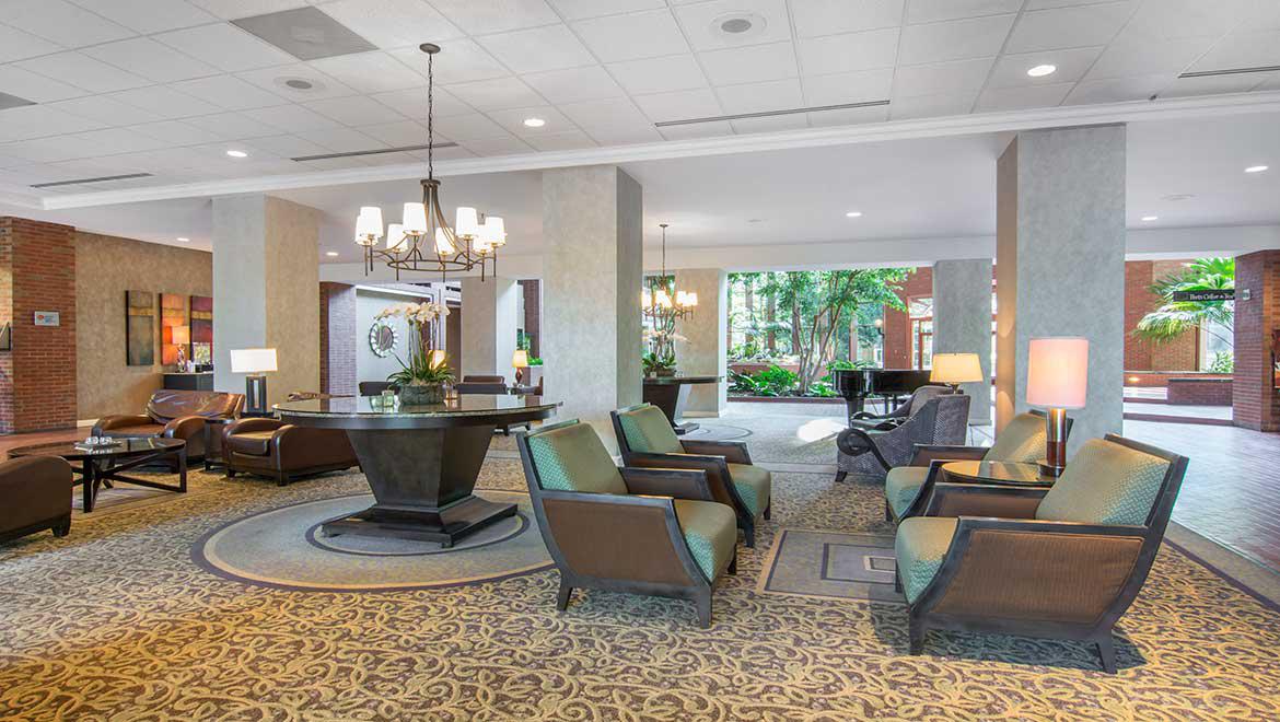 Lobby - Omni Charlottesville Hotel