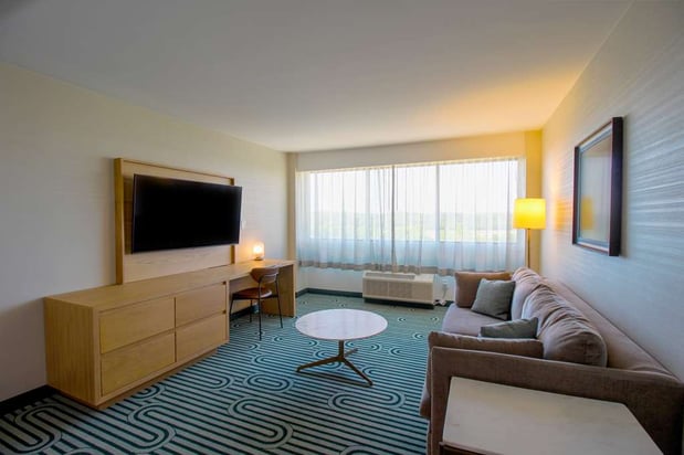 Images DoubleTree by Hilton Clarksville Riverview