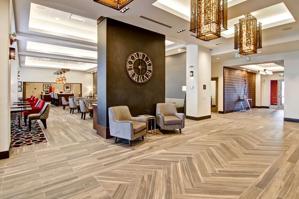 Reception Hampton Inn & Suites by Hilton Grande Prairie Grande Prairie (780)538-0722