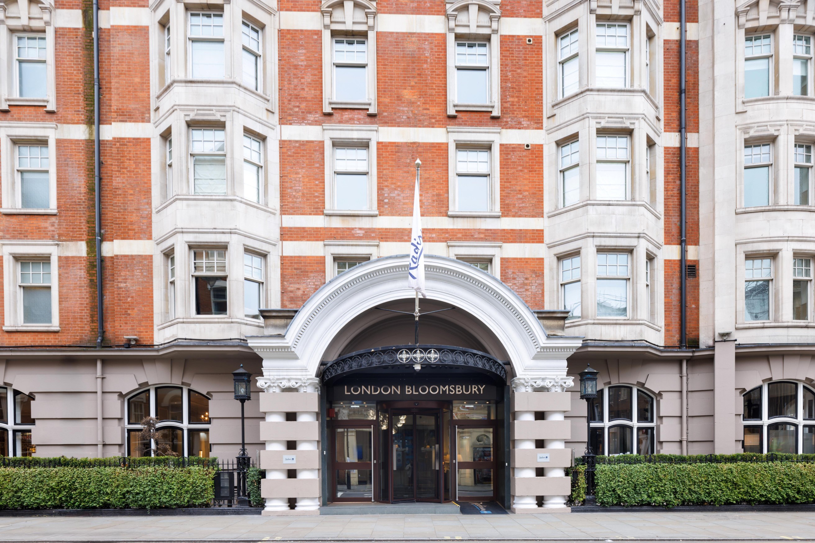 Radisson Blu Hotel, London Bloomsbury Exterior