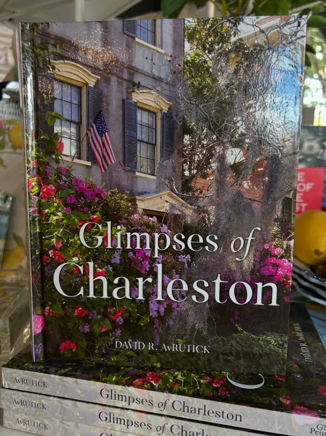 Daniel Island Living & Home Image