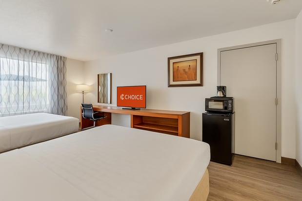 Images Suburban Studios Salt Lake City Airport