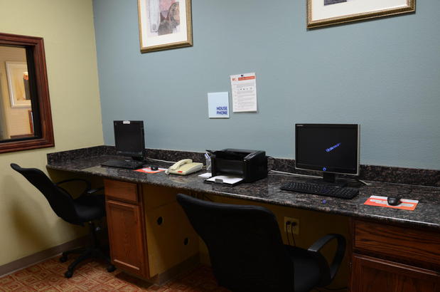 Images Holiday Inn Express & Suites Amarillo South by IHG