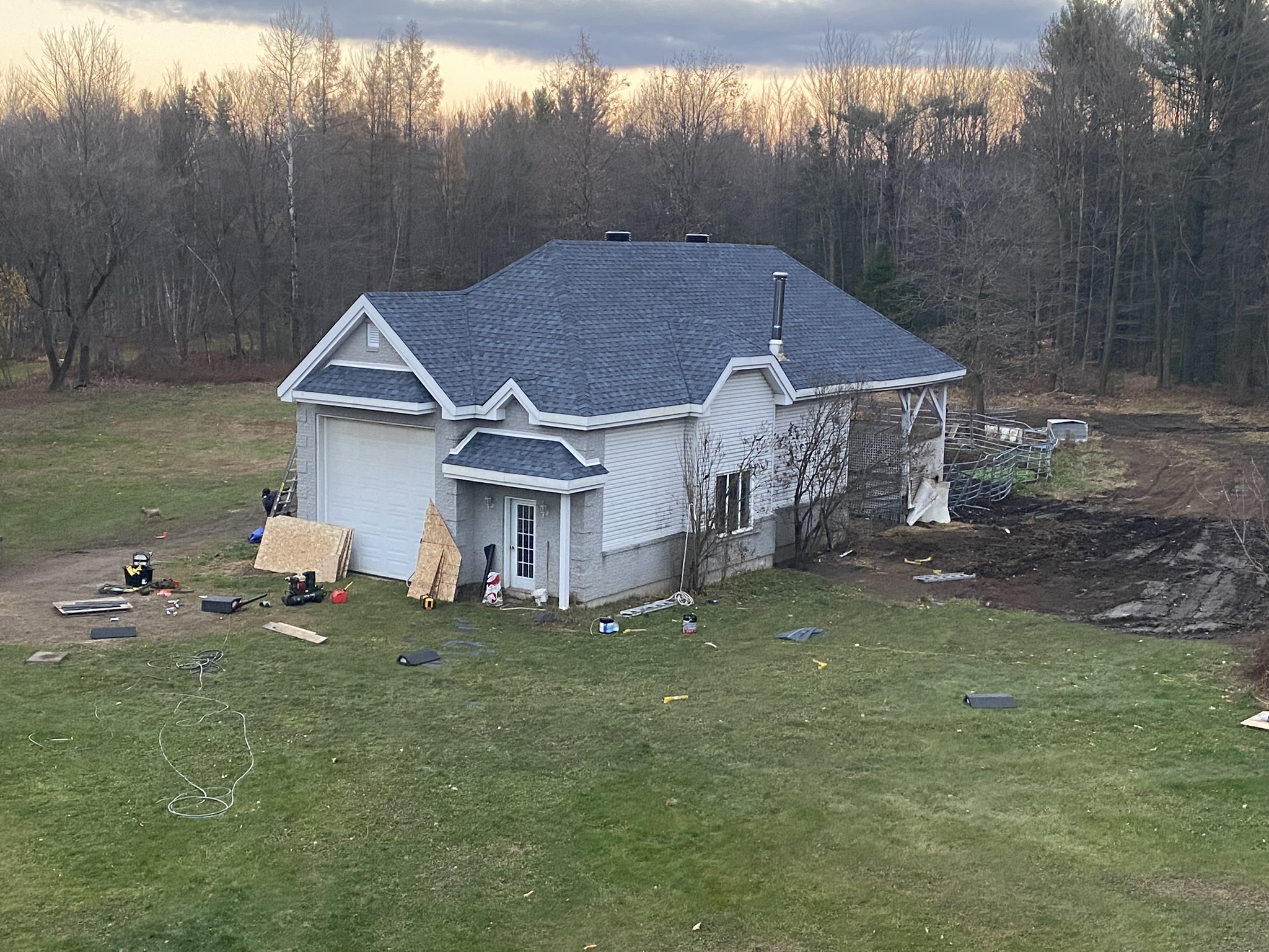 Images Couvreur Lauzon – Toiture Fabreville Laval-Ouest