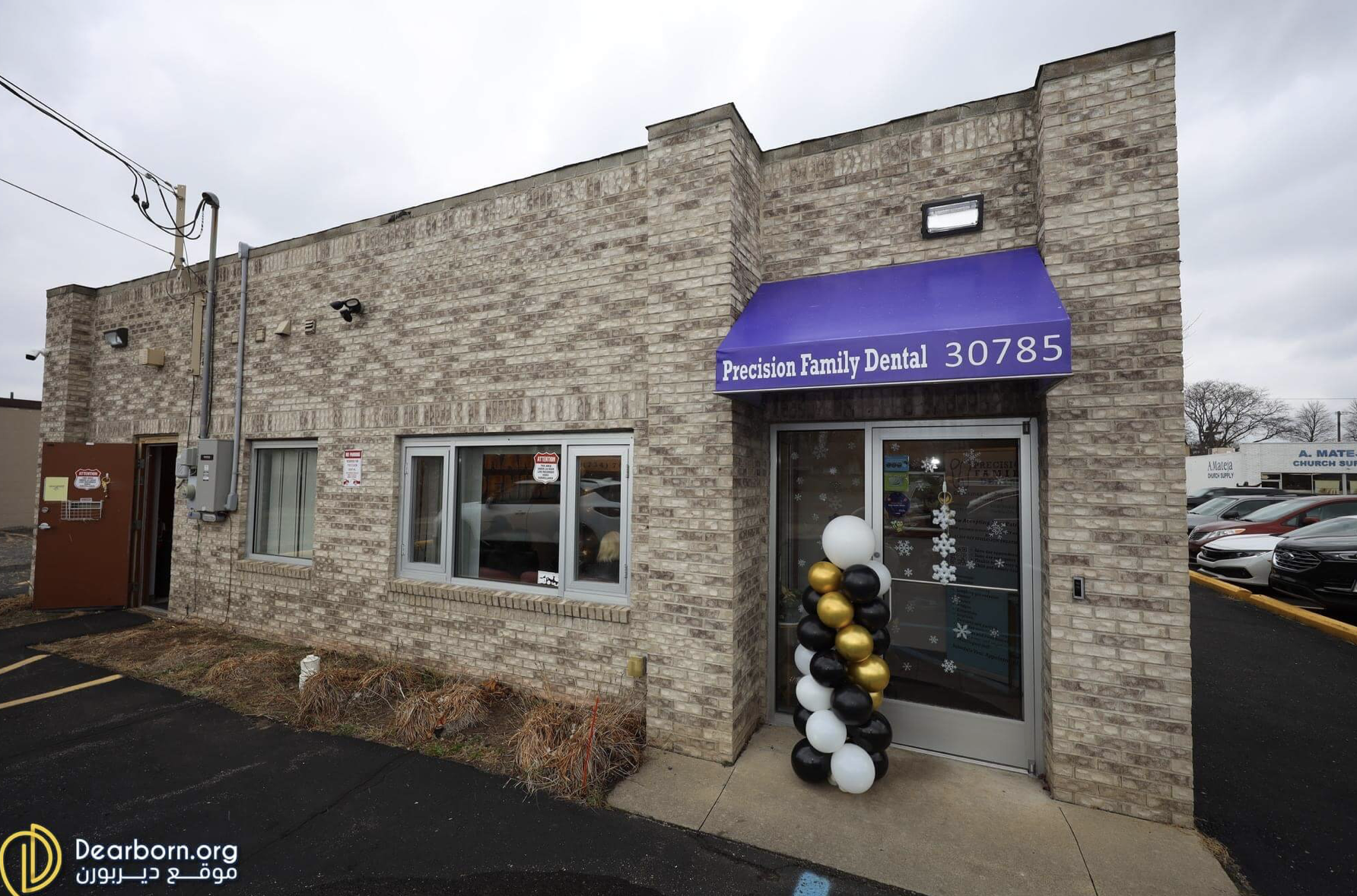 Arya Family Dental
30785 FORD RD
GARDEN CITY MI 48135-1804
https://www.aryafamilydental.com/