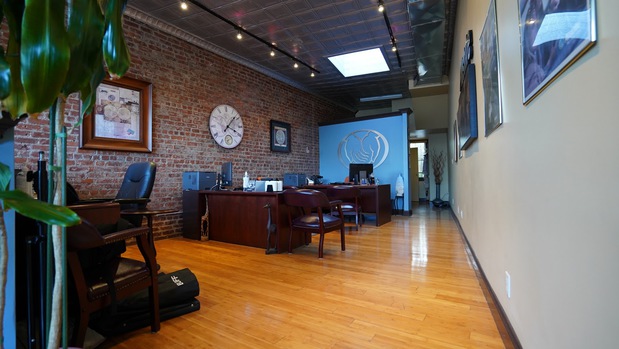 Images Peter Granello: Allstate Insurance