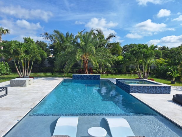 Images Universal Landscape Inc