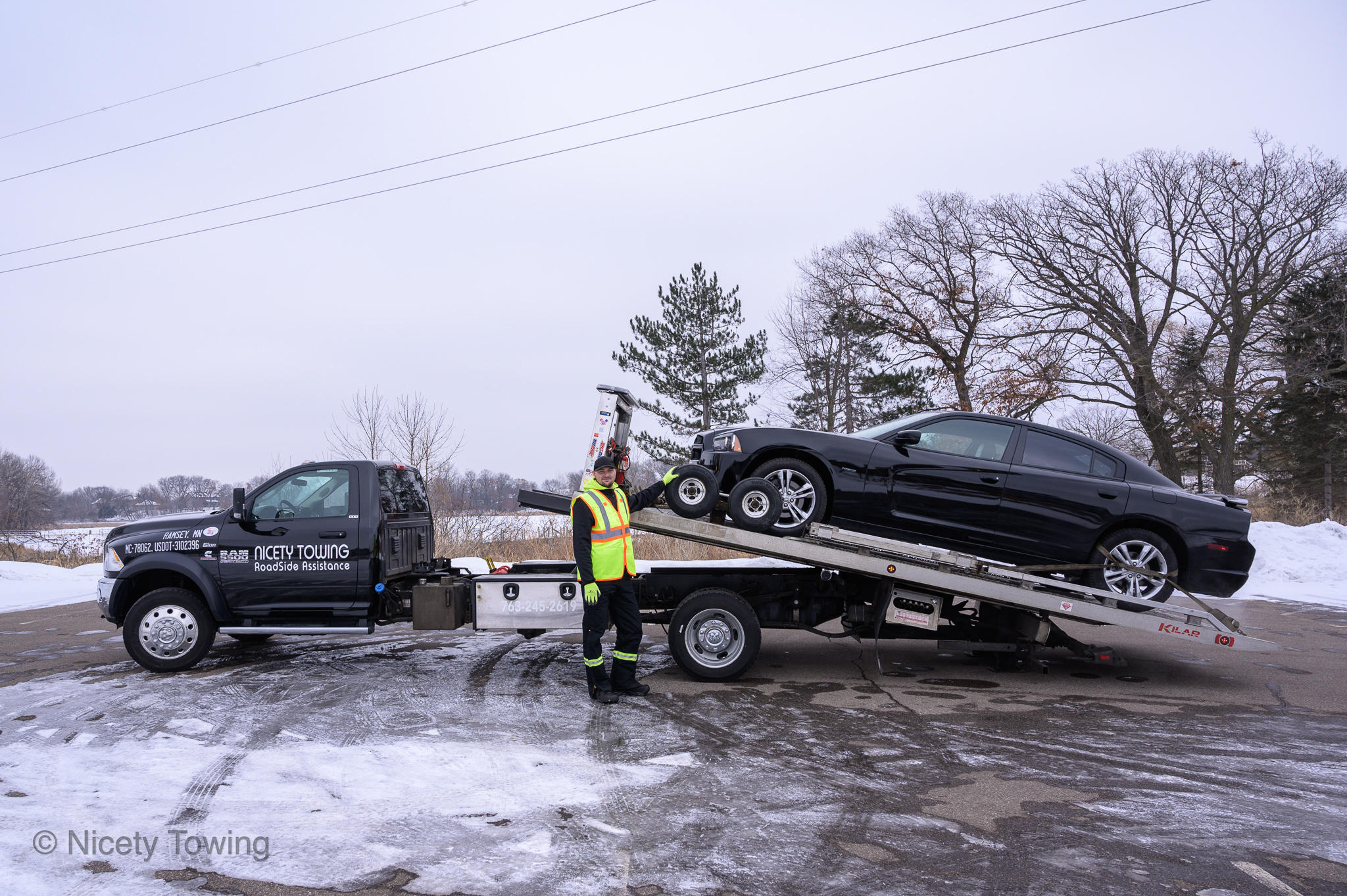 Nicety Towing Photo