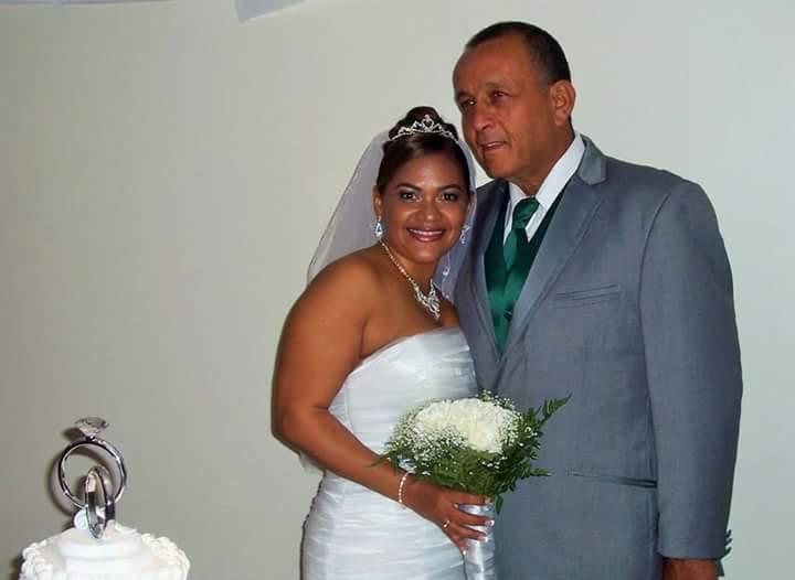 Pastor Efrain Reyes Civil Weddings & Religious Ceremonies Photo