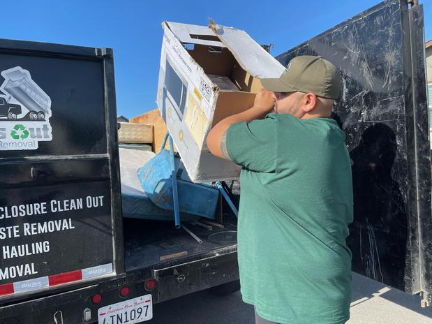 Images Toss Out Junk Removal