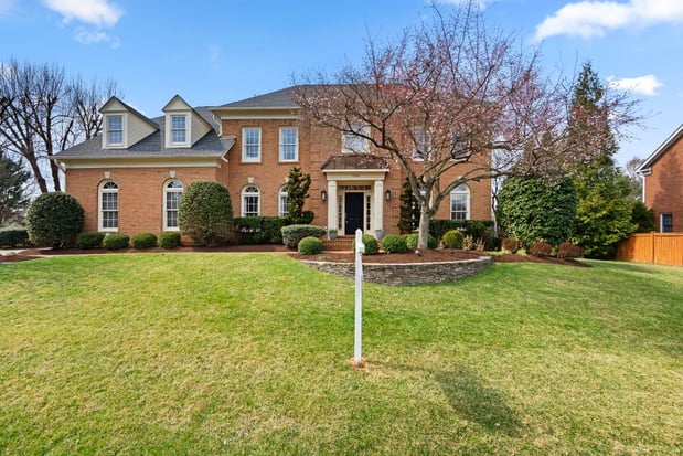 Images Bic DeCaro & Associates | eXp Realty | Northern Virginia REALTOR