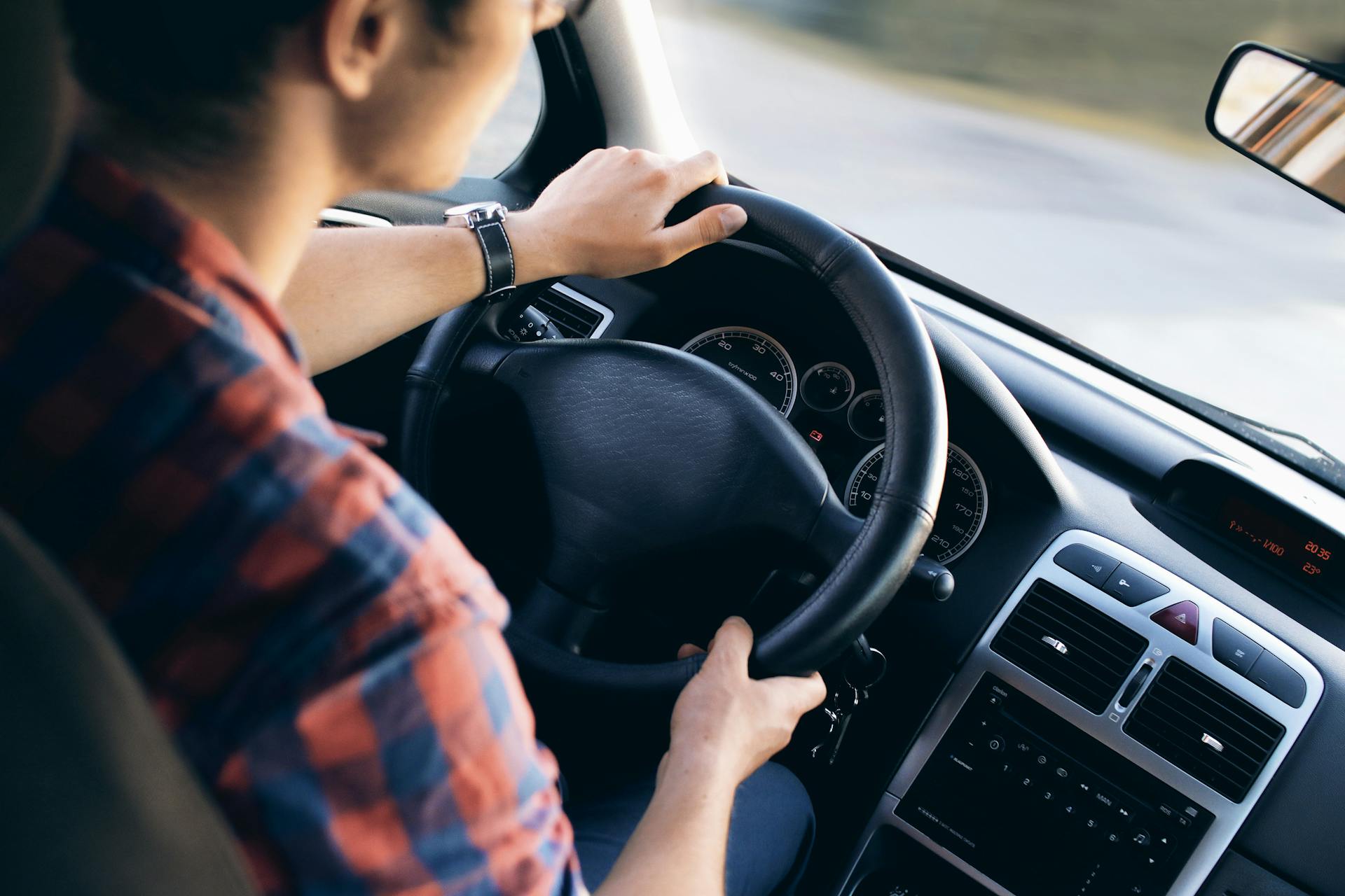 Distracted Driving Accident Lawyers Orlando FL 32804 