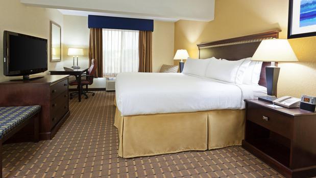 Images Holiday Inn Express & Suites Allentown West, an IHG Hotel
