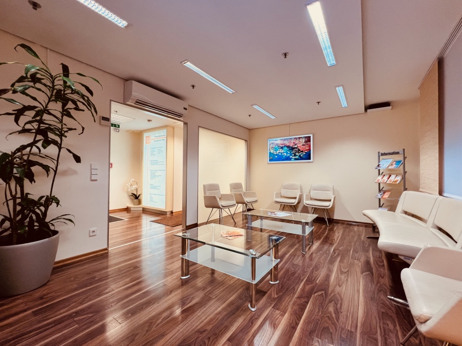 Natalia Egorova, Alte Potsdamer Str. 7 in Berlin