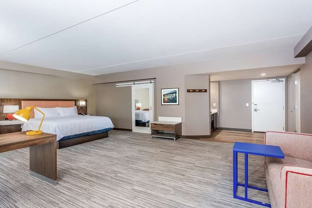 Images Hampton Inn & Suites Kittery-Portsmouth