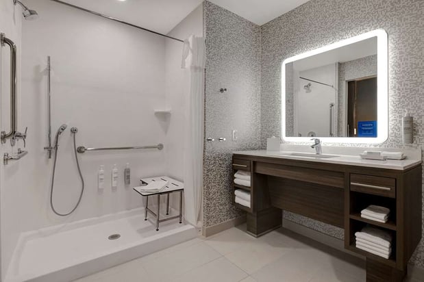 Images Home2 Suites by Hilton Redding