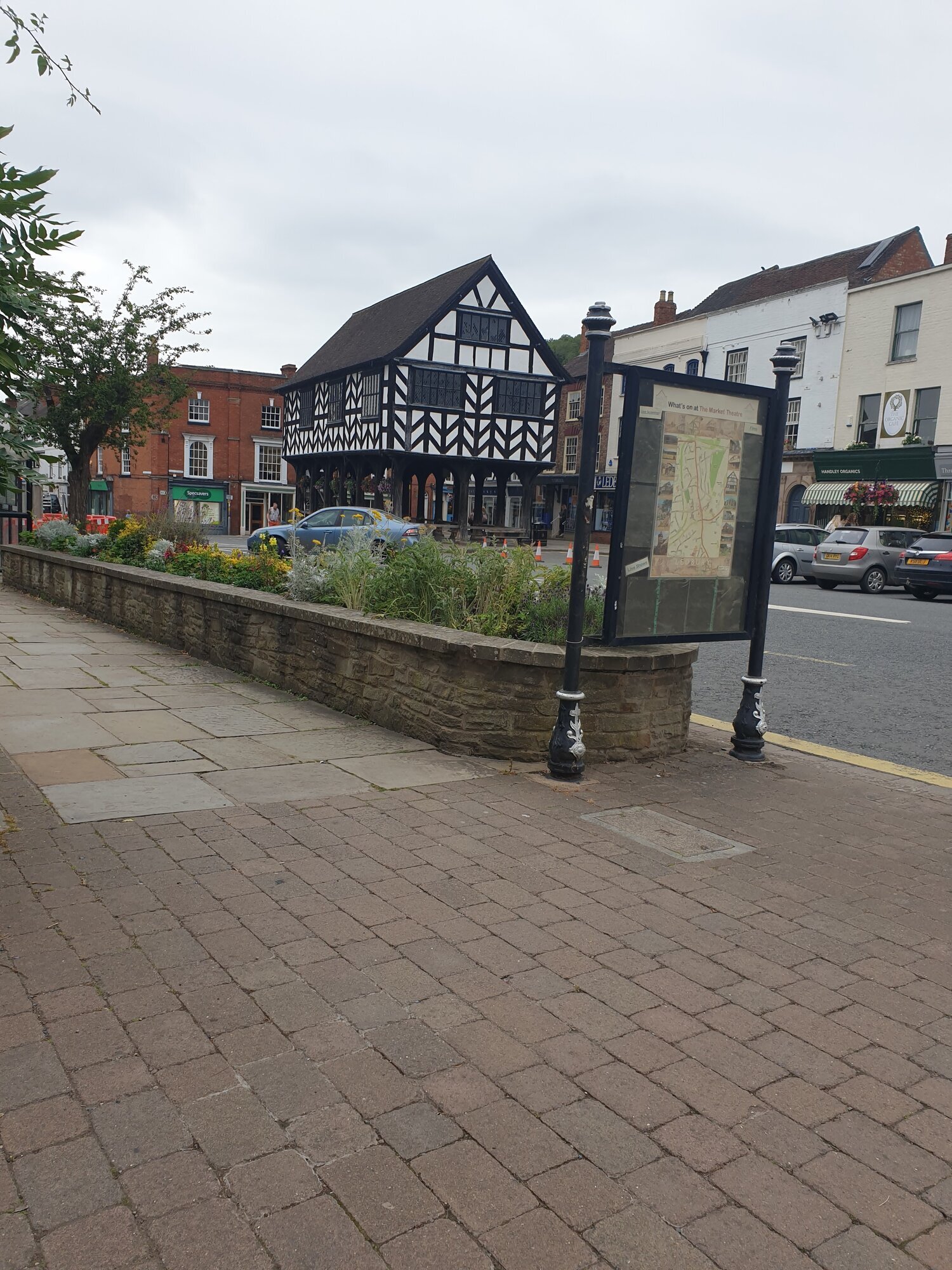 Images LCS Business Support Ltd.