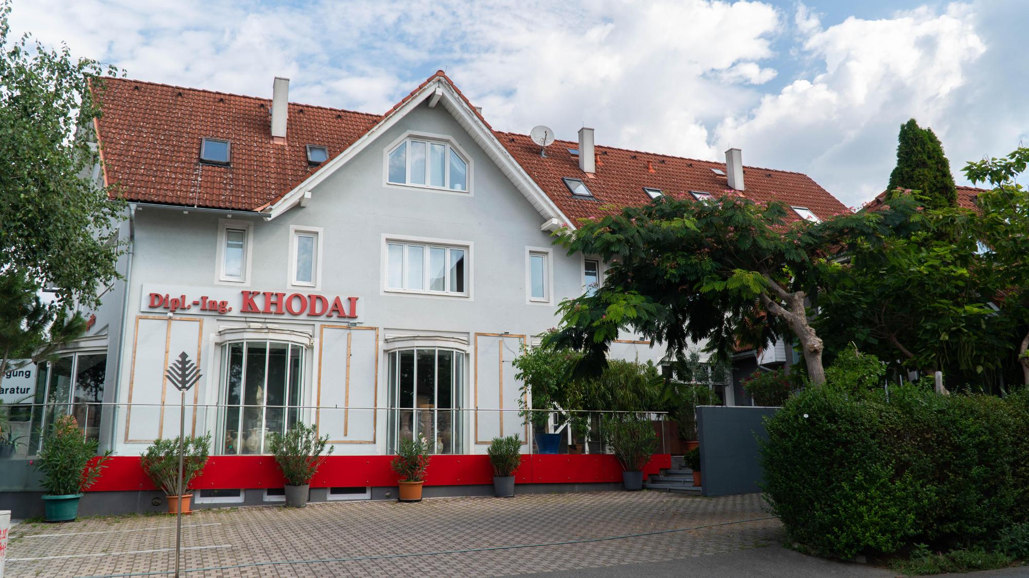 Bild 39 von Teppiche Dipl. Ing. Khodai GmbH - Teppichreinigung