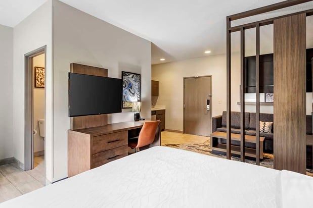 Images Best Western Plus Bourbonnais Hotel & Suites