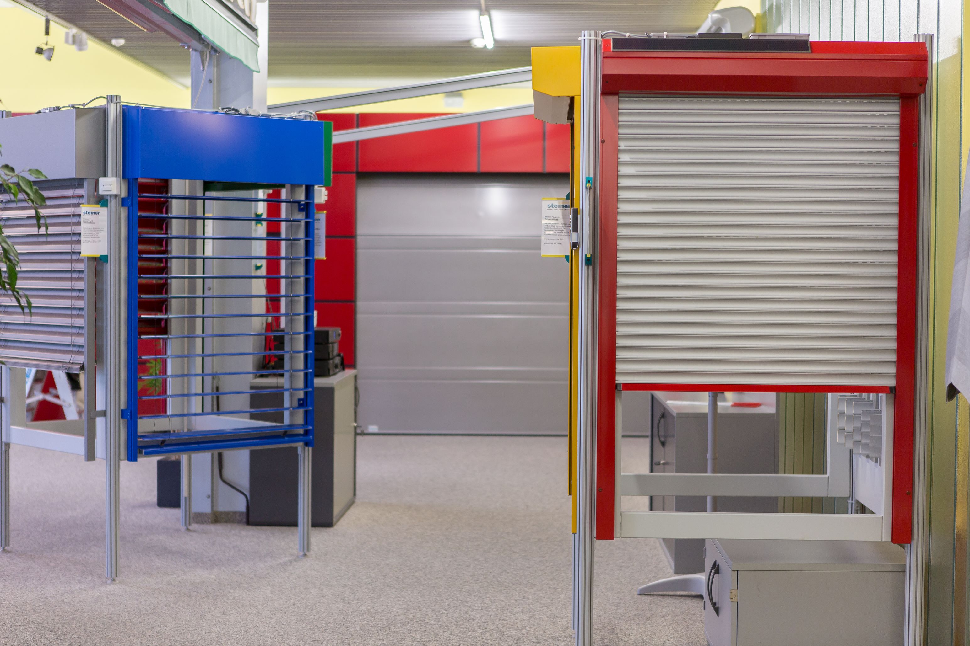 Bilder Steiner-Storen-Tore-Türen-Fenster AG