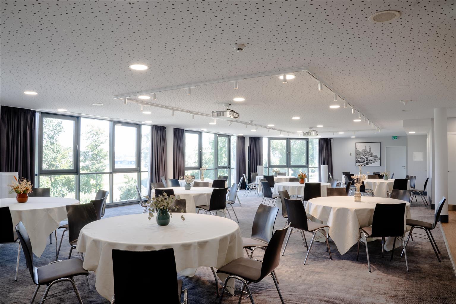 Radisson Hotel Zurich Airport, Flughofstrasse 75 in Rümlang